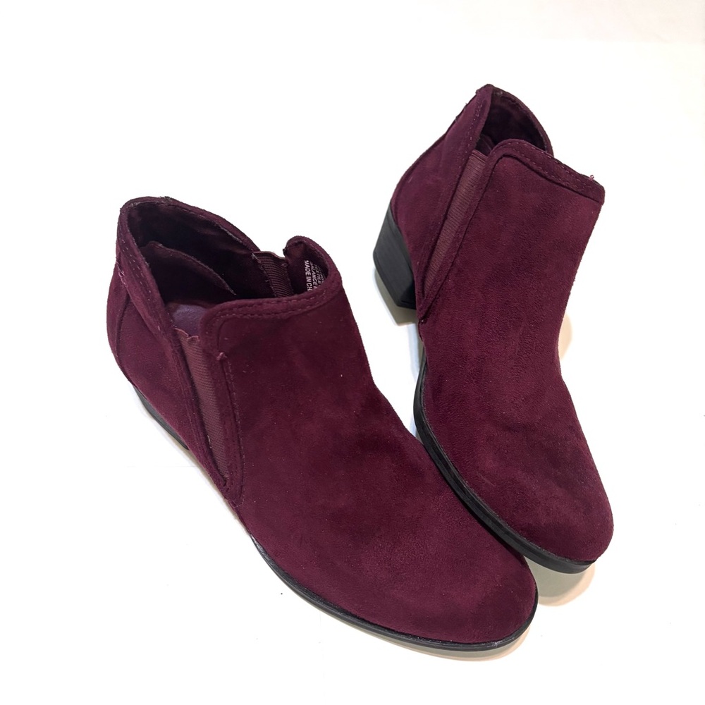 Maurices Women's Burgundy Ankle Boots